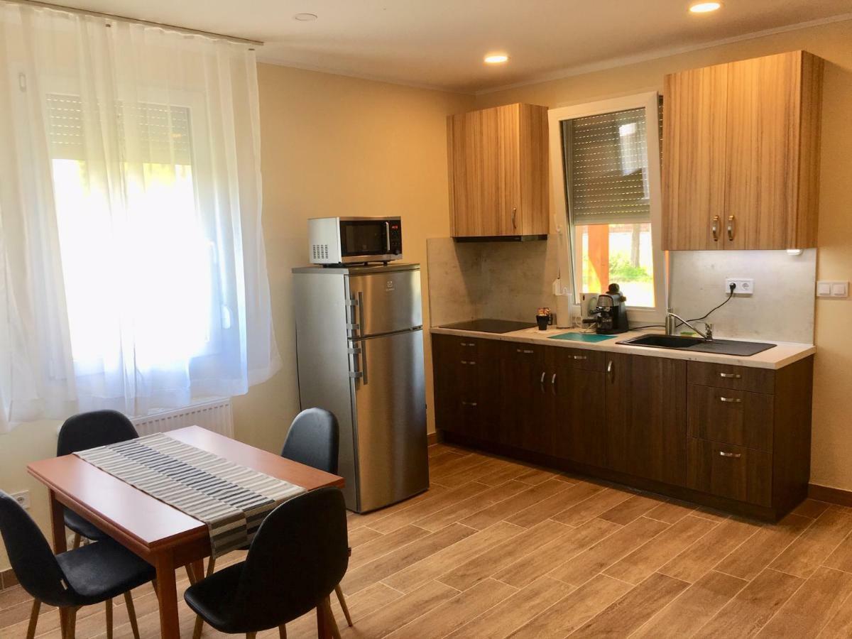 Konrad Apartman Balatonmariafurdo Exterior photo