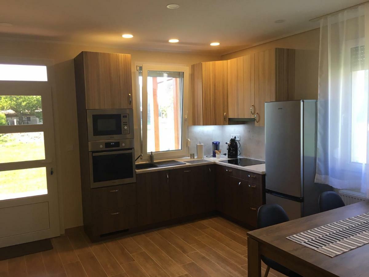 Konrad Apartman Balatonmariafurdo Exterior photo